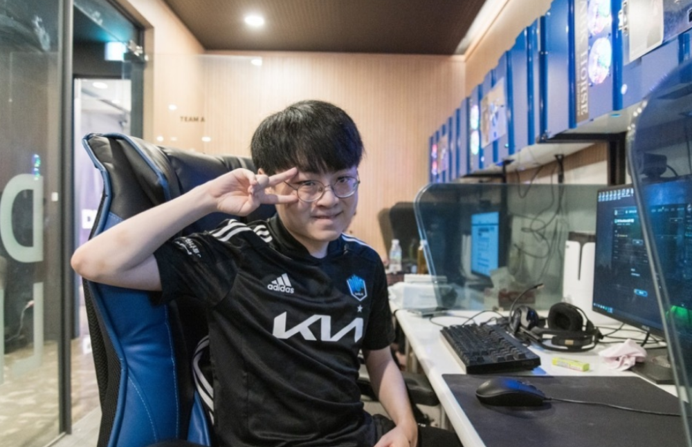 开云官网-MAD横扫DK，Perkz打出惊人五杀鏖战多局全球总决赛，引爆全场热议的简单介绍