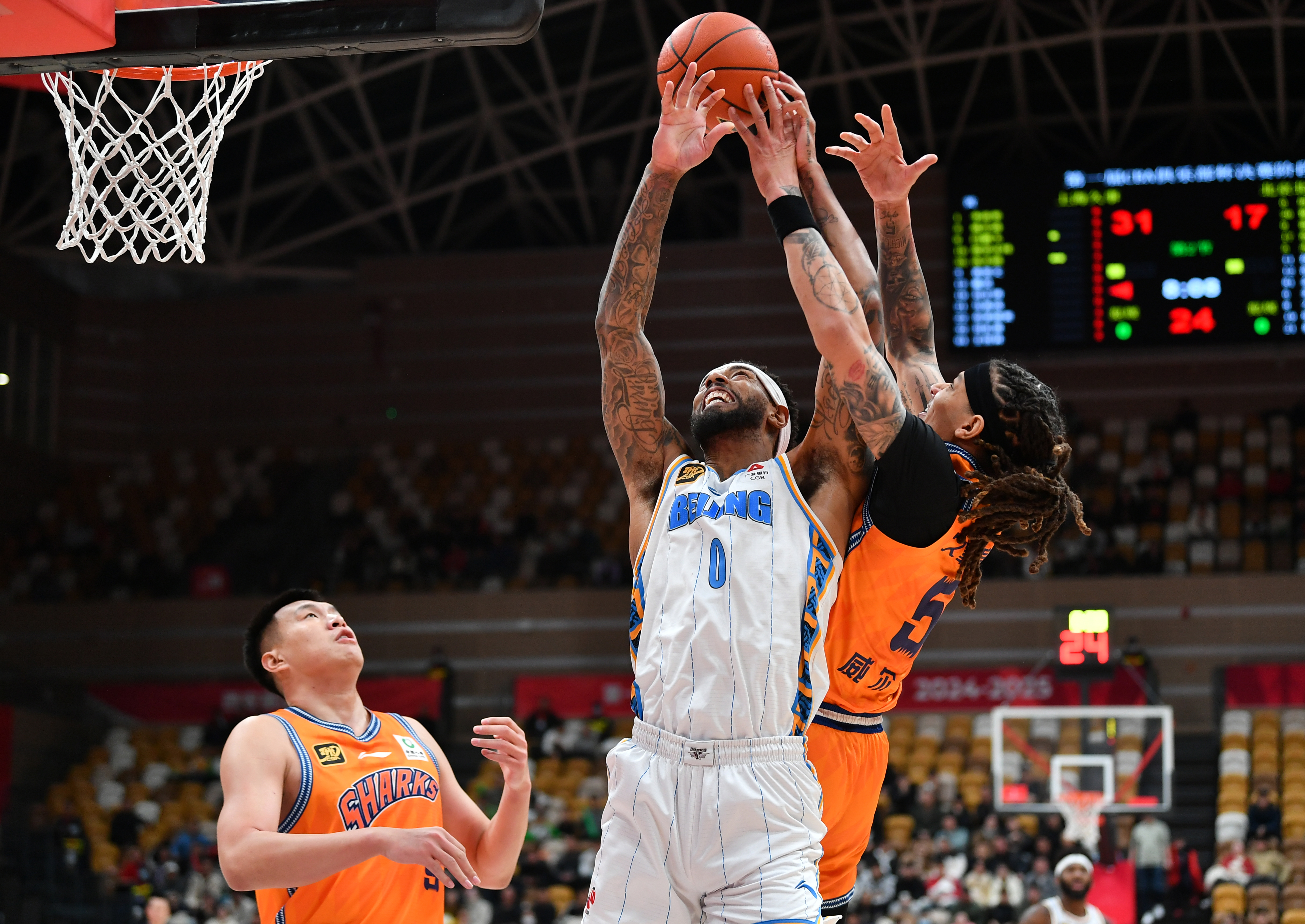 开云体育登录-CBA常规赛上海久事队胜利大捷，助推球队士气飙升的简单介绍