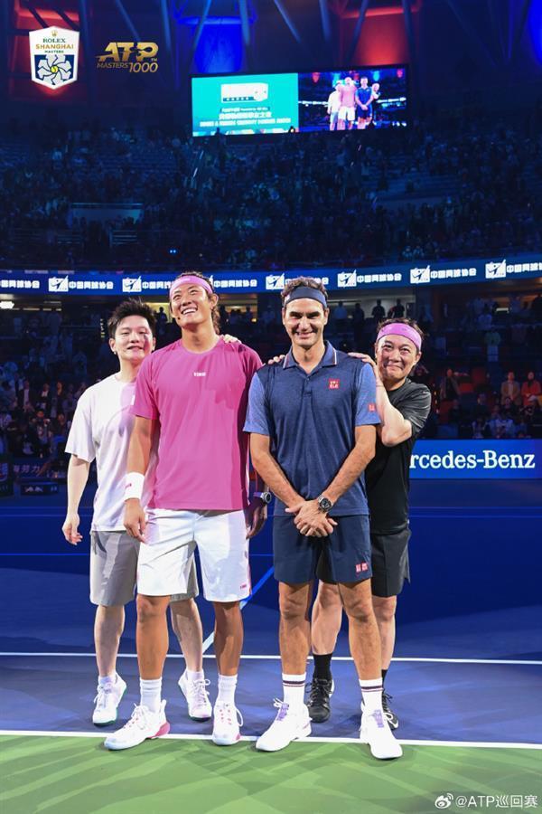 包含日本网球队鏖战西班牙网球队,费德勒爆发神勇的词条 包含日本网球队鏖战西班牙网球队,费德勒爆发神勇的词条