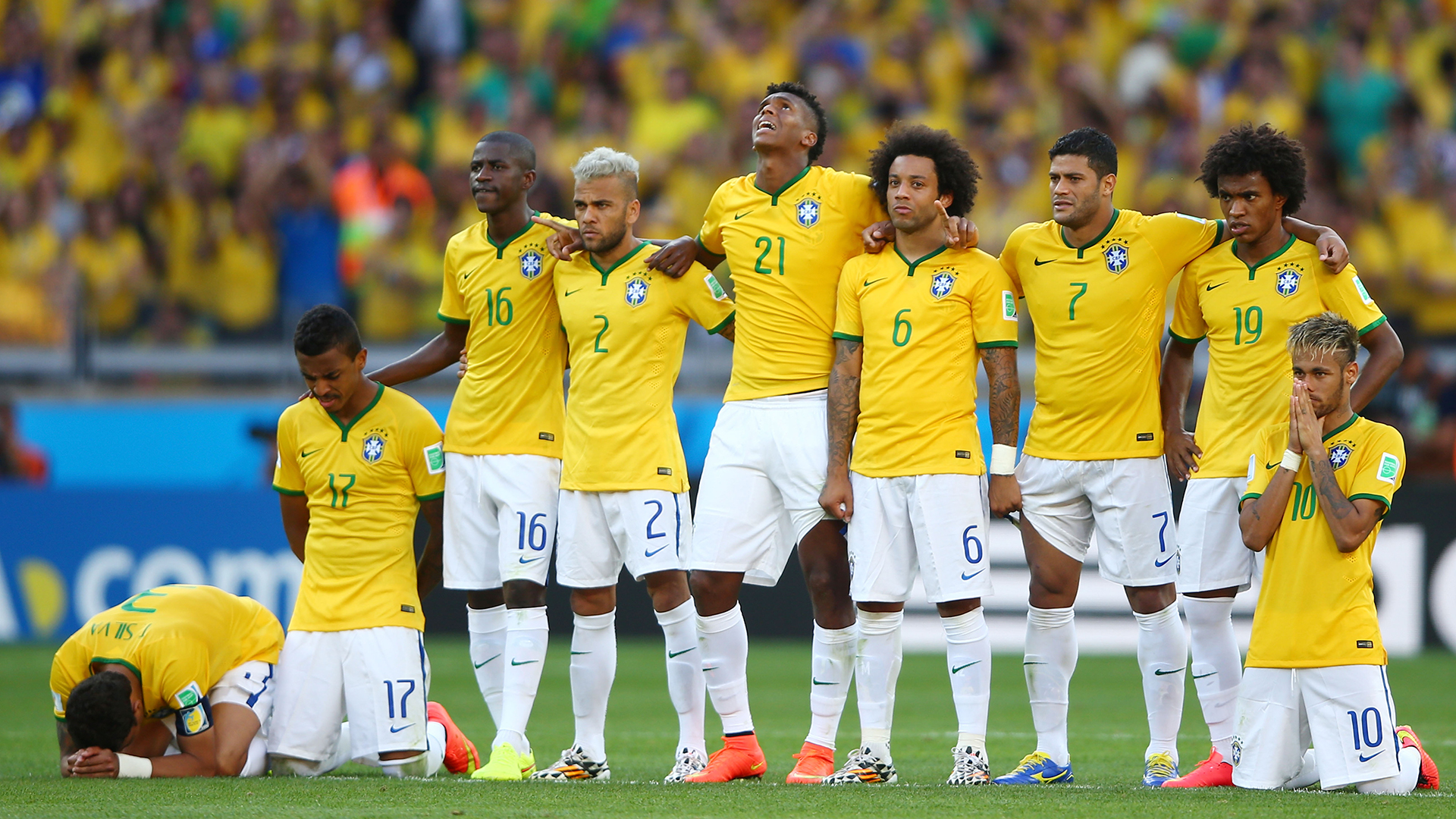 包含塞维利亚横扫摩洛哥，内马尔关键制胜的词条