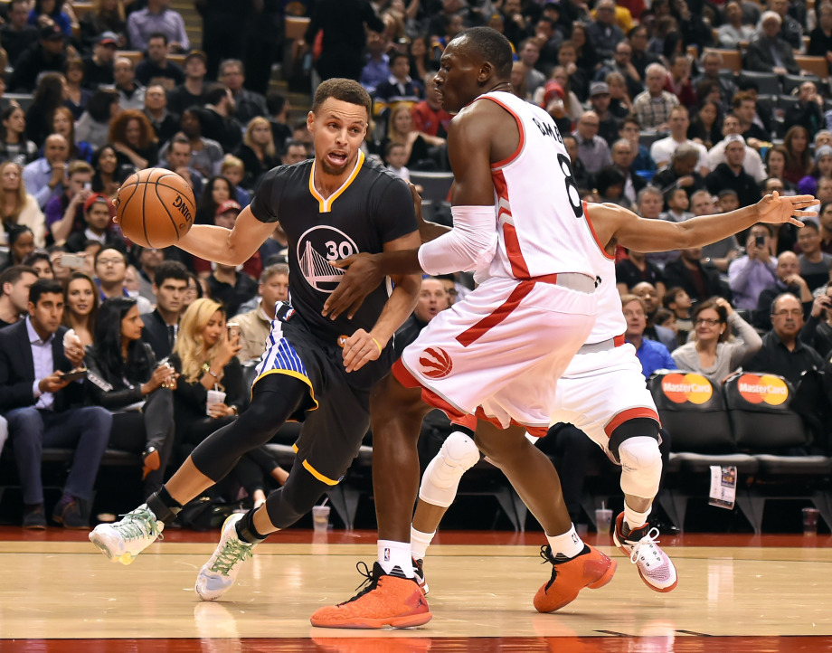 开云体育官网-希腊男篮险胜猛龙，巴图姆制霸全场