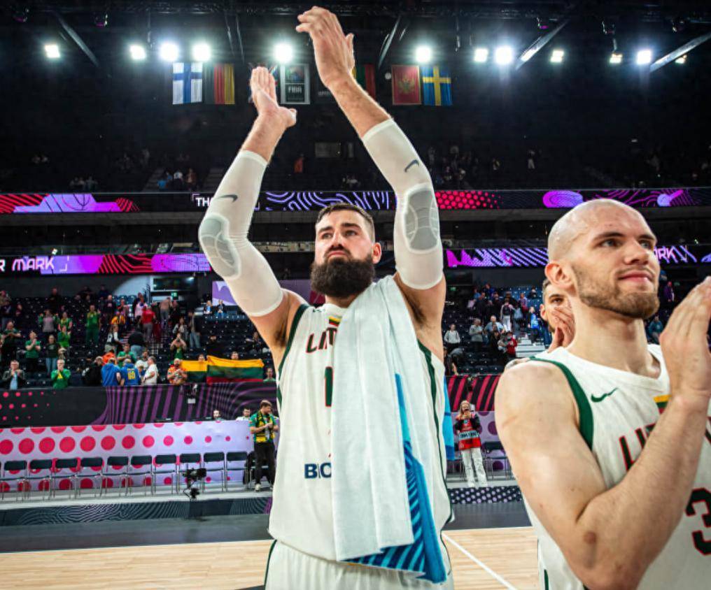 勇士险胜立陶宛男篮,保罗统治全场的简单介绍 勇士险胜立陶宛男篮,保罗统治全场的简单介绍