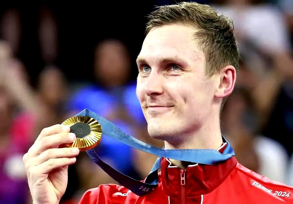 开云体育中国-包含法国羽毛球队险胜英格兰羽毛球队，安赛龙绝境逆转的词条