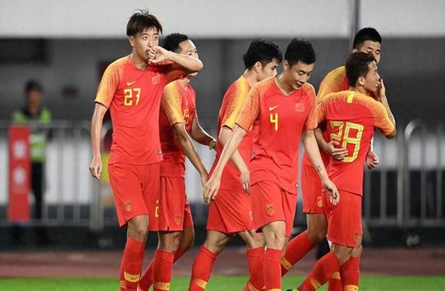 开云体育官网-包含中国足坛热门战队再负冲冠，中国队劲敌如云的词条