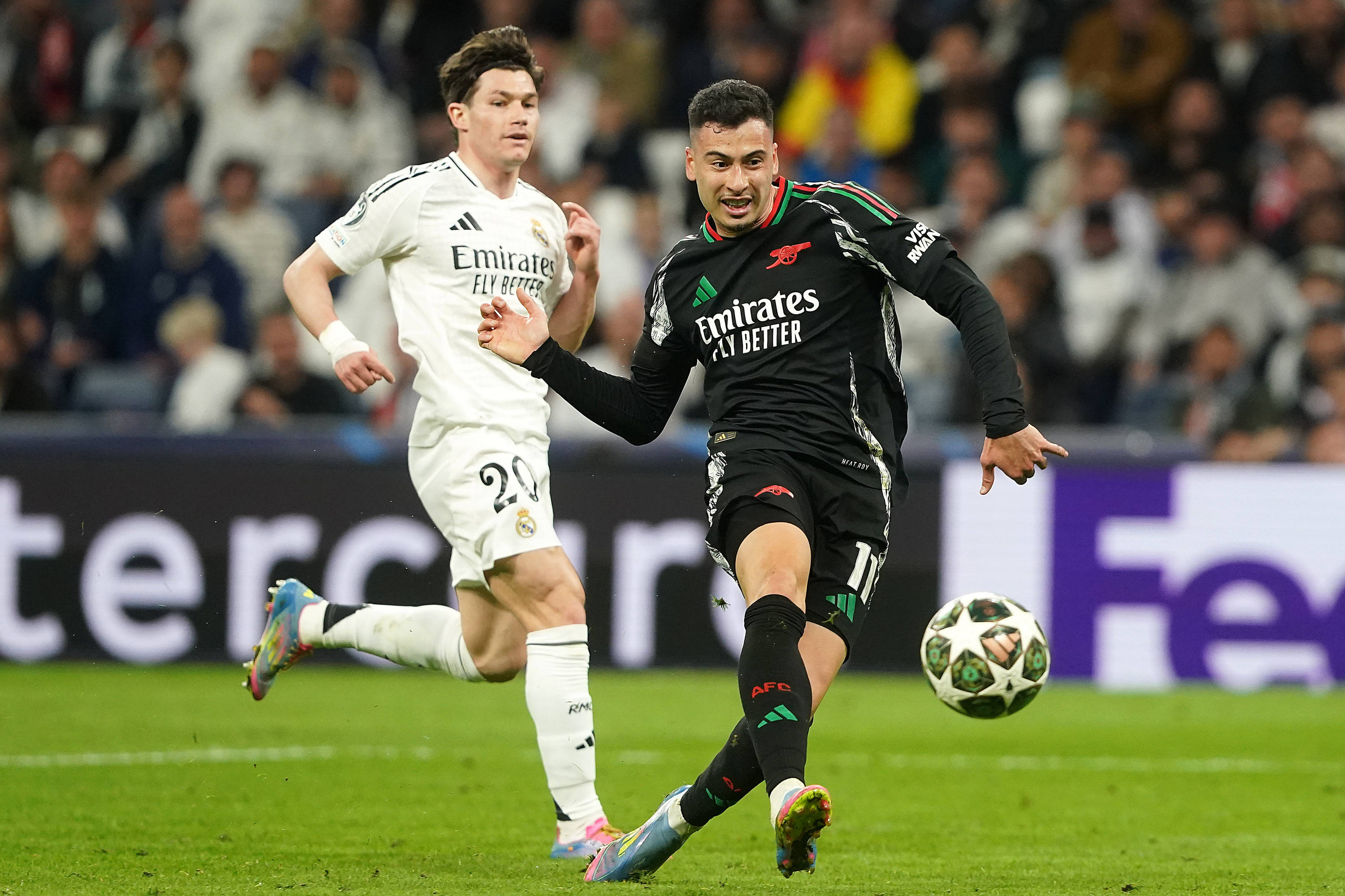 关于阿森纳惨败多特蒙德，遗憾止步欧冠八强的信息