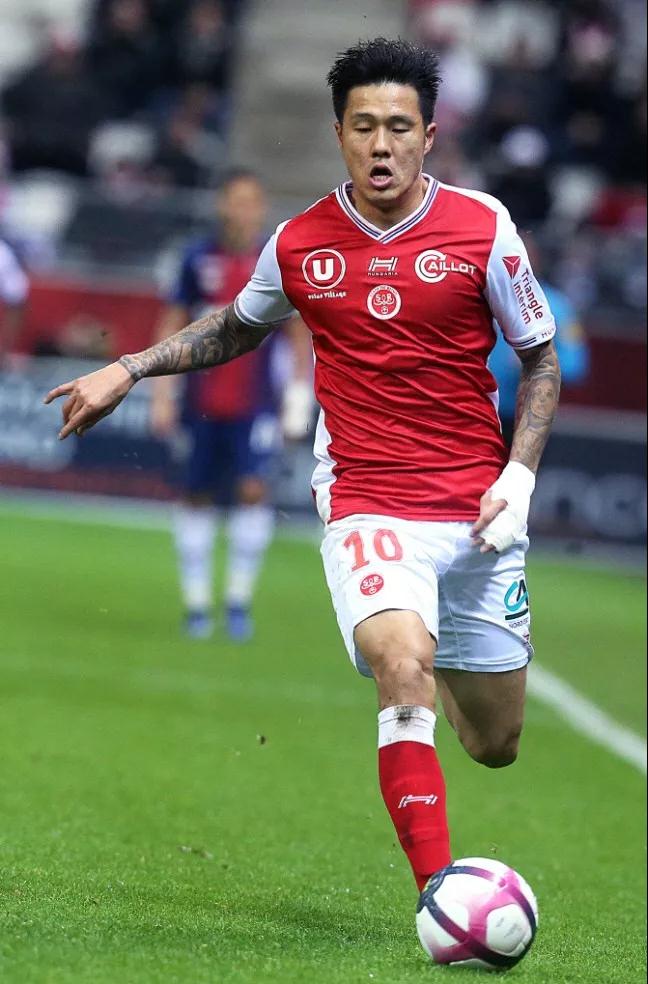 兰斯豪取客场胜利，斩获珍贵三分的简单介绍