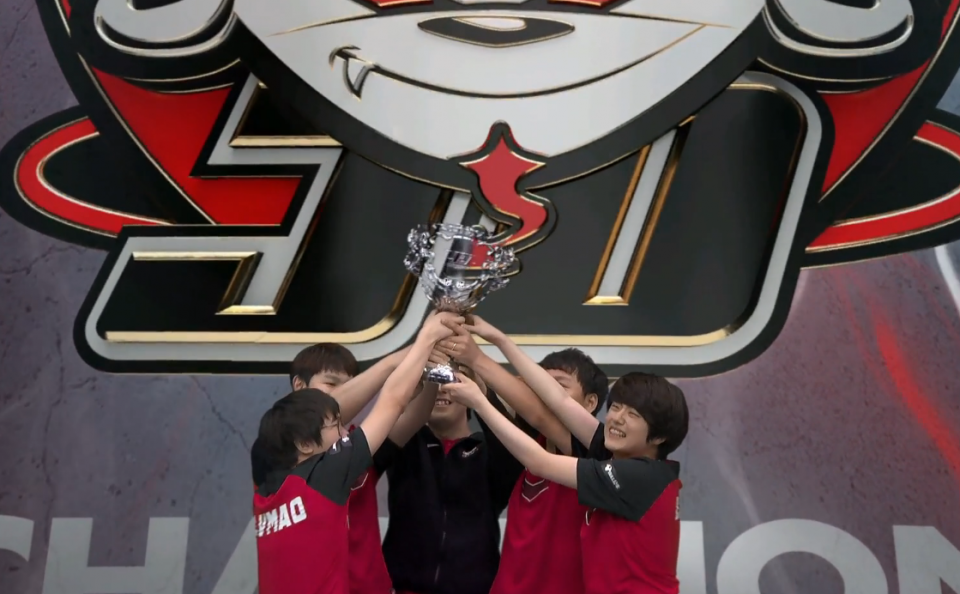 波兰队鏖战中国队，波尔统治全场