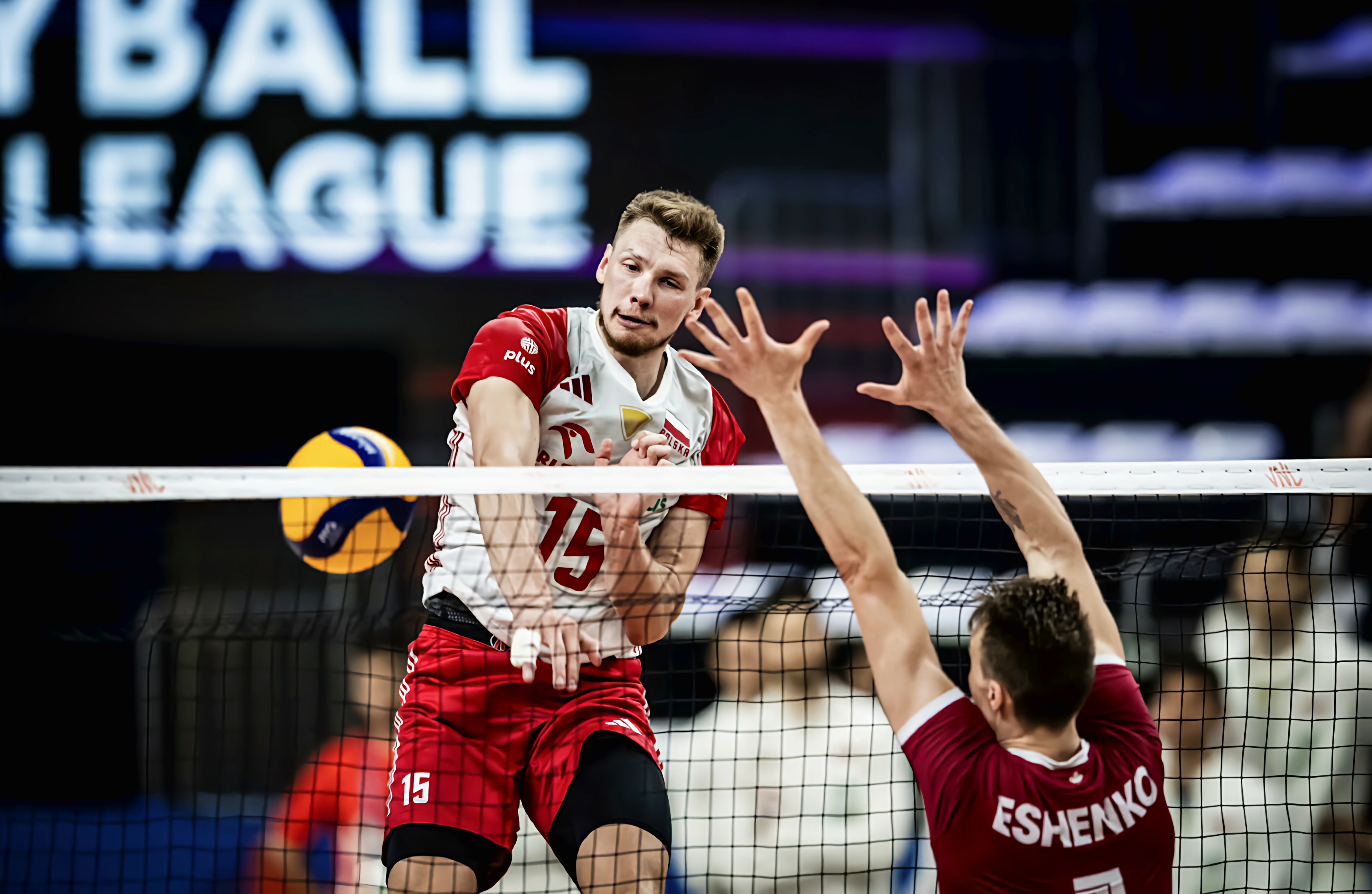 德国队绝杀波兰队,奥恰洛夫带队取胜 德国队绝杀波兰队,奥恰洛夫带队取胜