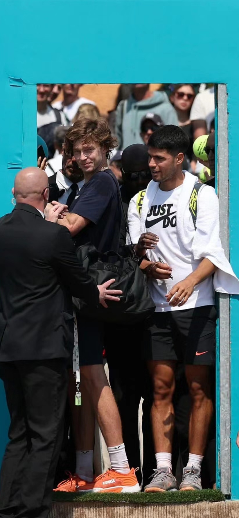 开云官网-蒙特卡洛大师赛碾压戴维斯杯，阿尔卡拉斯统治全场的简单介绍