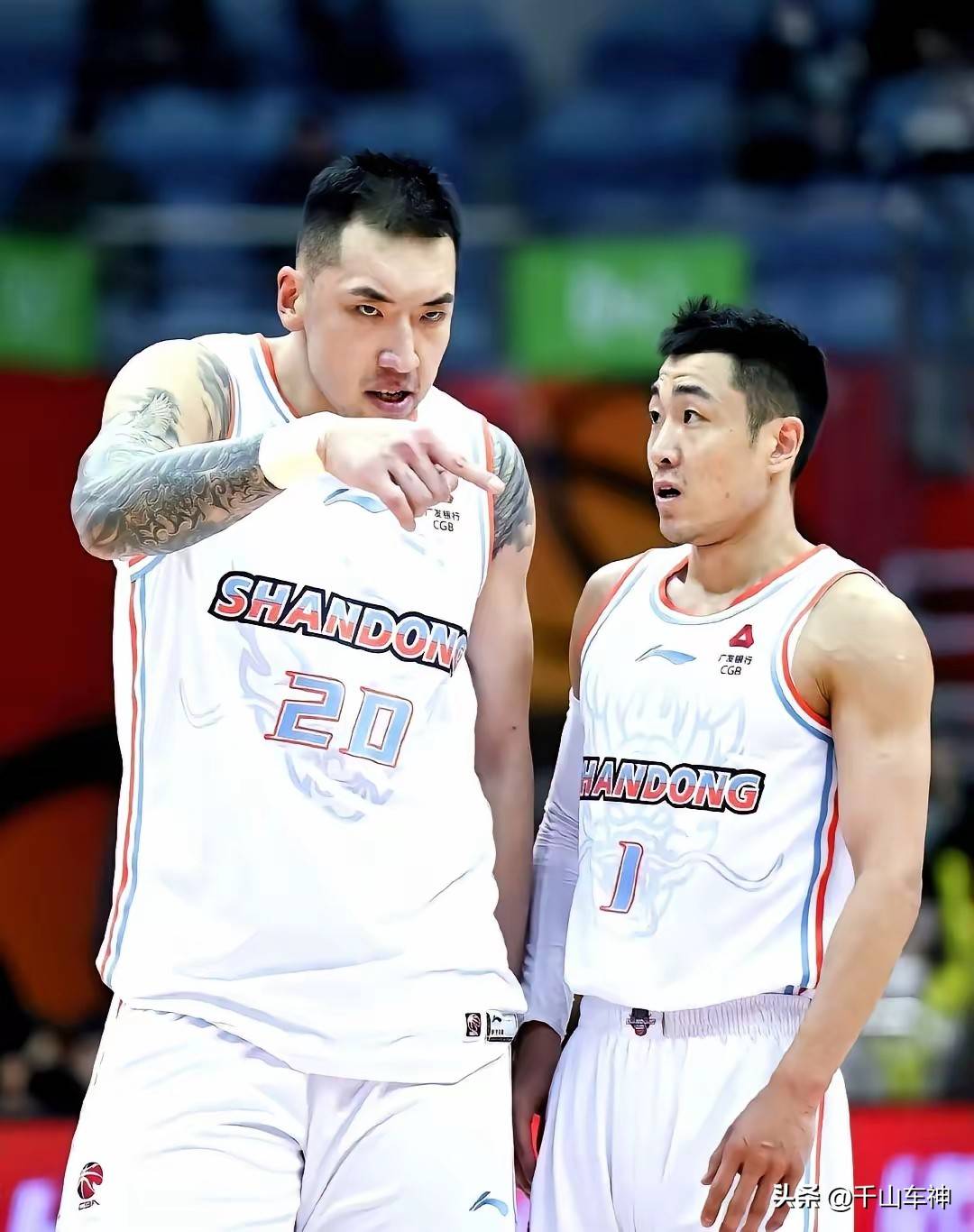 包含广州队力克快船，高诗岩刷新纪录的词条